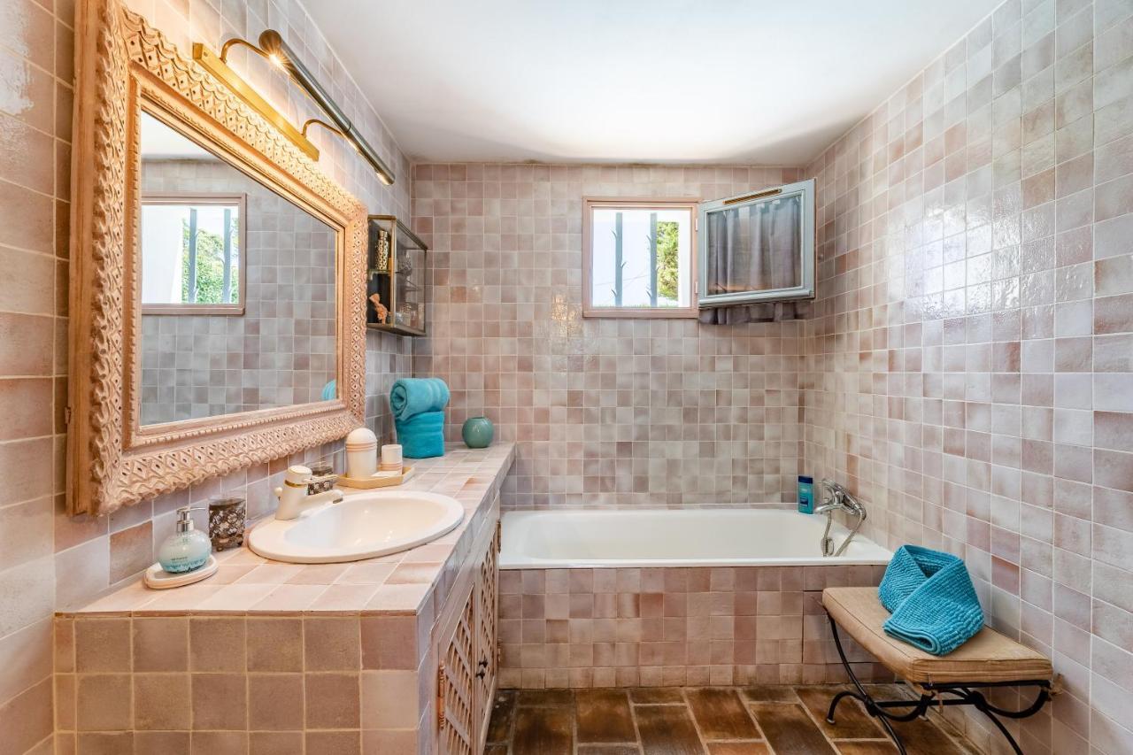 Le Patio Des Mimosas Par Dodo-A-Cassis Bed & Breakfast Екстериор снимка